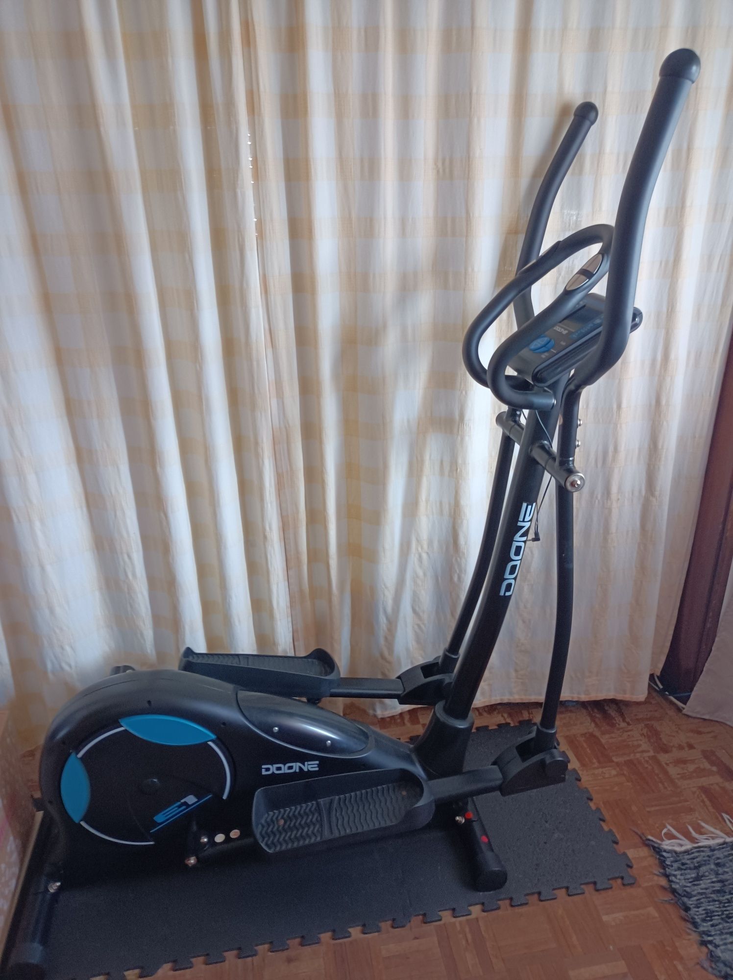 Urgente Bicicleta Elíptica Elétrica, com LCD monitor eletrónico, Doone