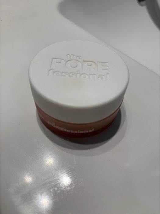 Puder bez talku Benefit