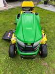 Traktorek Kosiarka do trawy John Deere X300  2 cylindry Kawasaki
