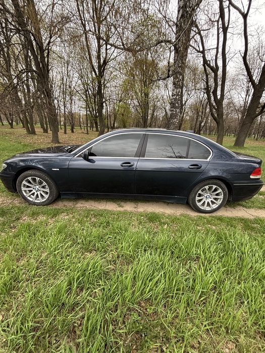 BMW 7 Series E66 Long 3.6i 2003 рік