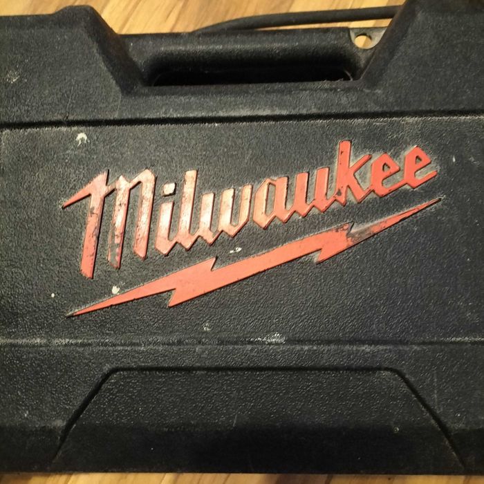 Piła szablasta Milwaukee