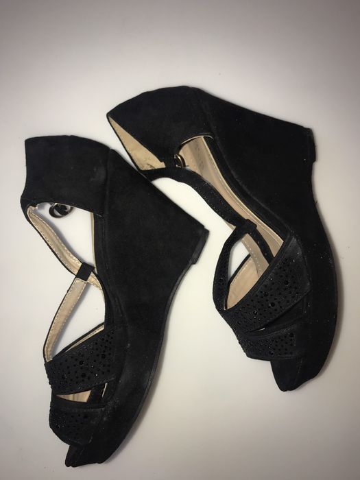 босоножки на платформе