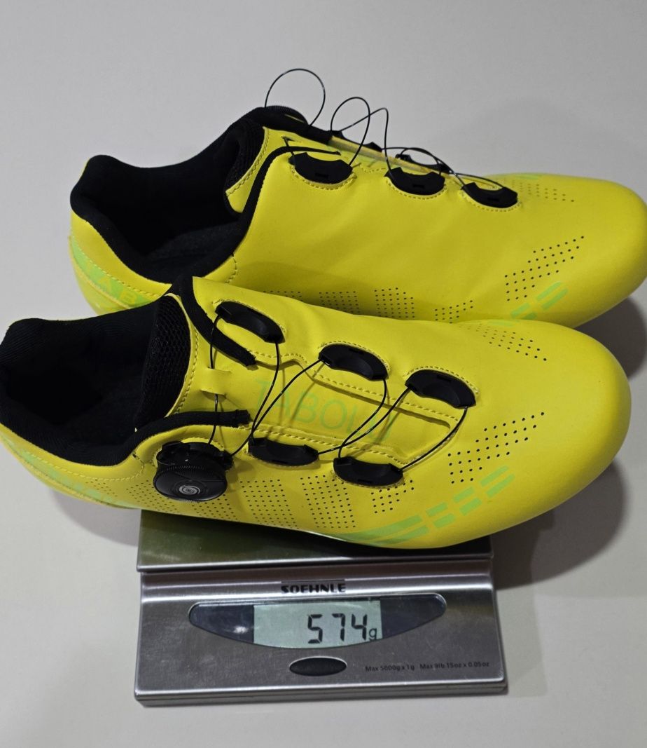 Sapatos de estrada ou btt