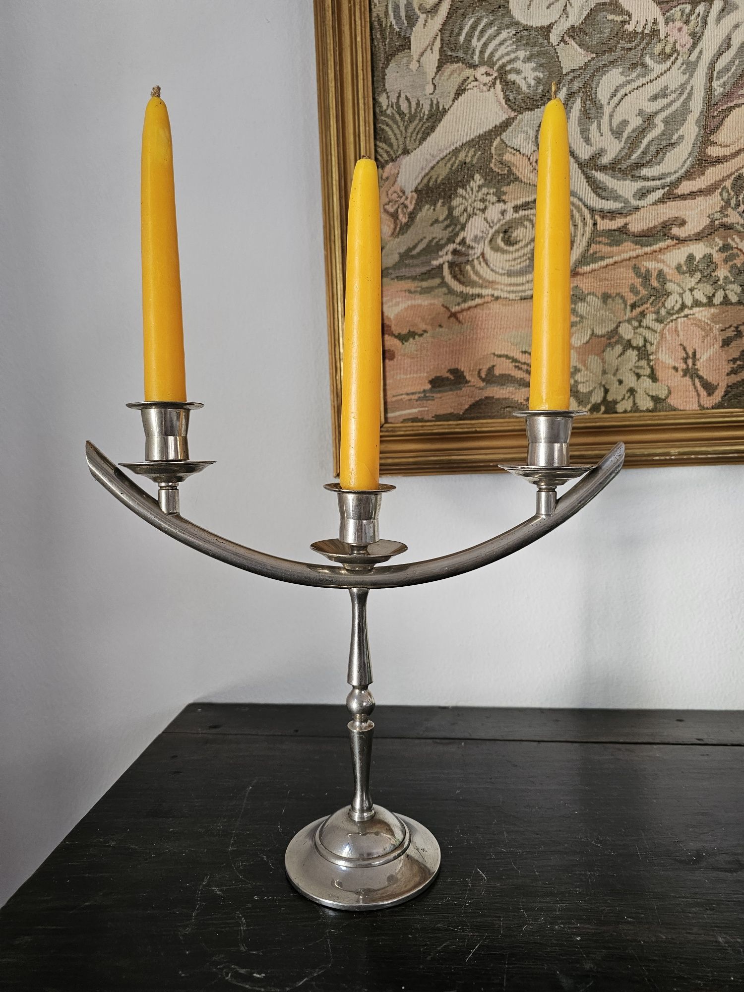 Dois Candelabros
