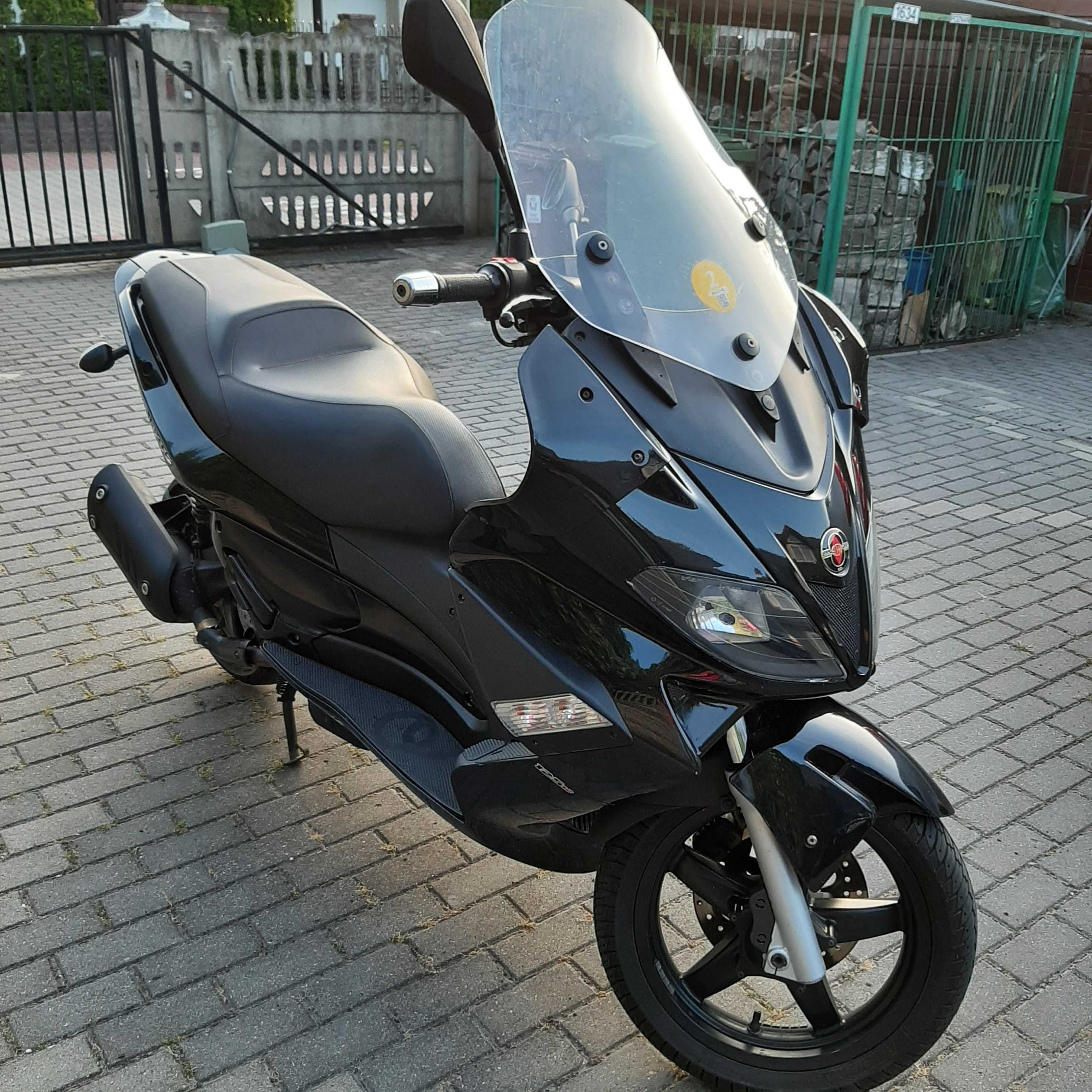 Gilera Nexus 125 rok 2010