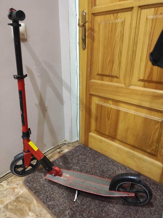 Продам Самокати.