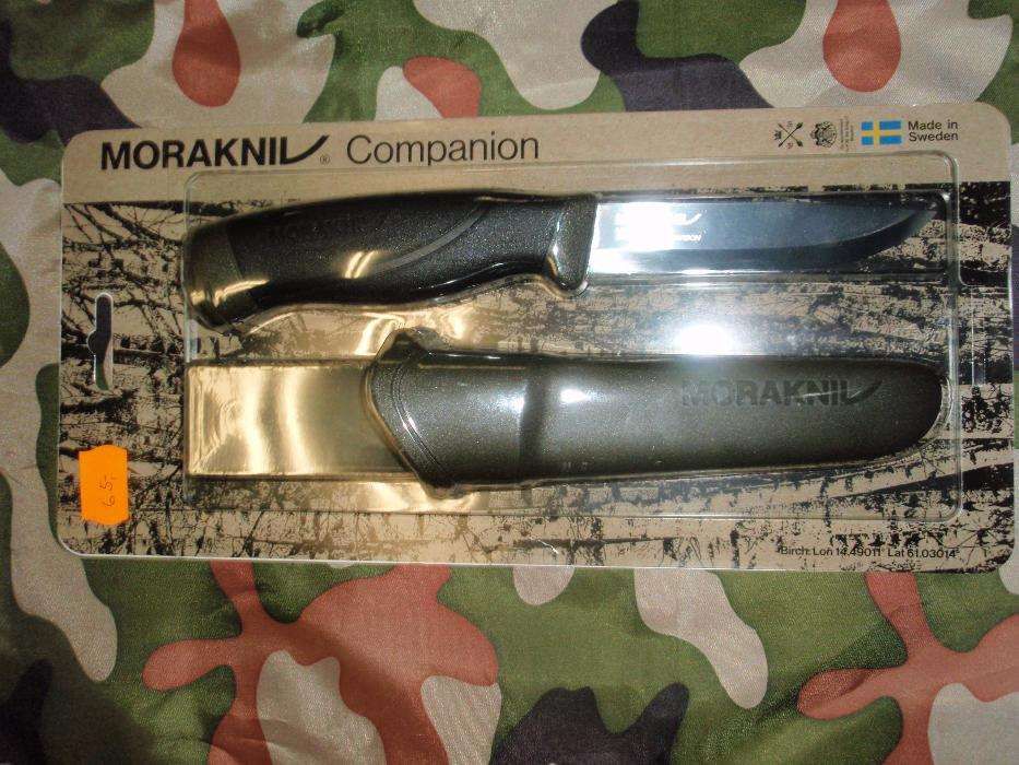 Nóż myśliwski MORA Companion HeavyDuty MG carbon / survival