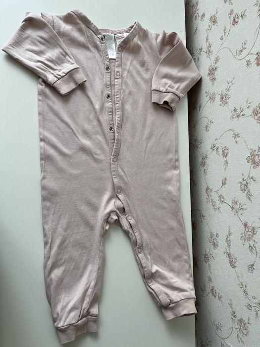 Pudrowy róż gładka piżama H&M długi rękaw 80