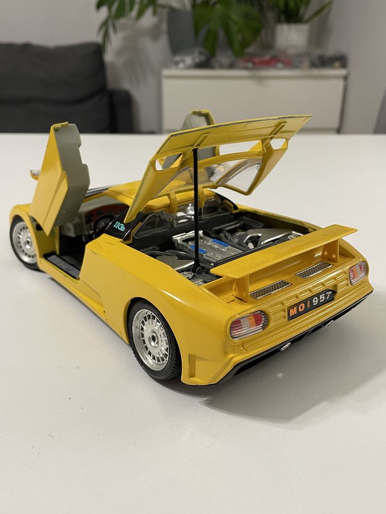 Model Bugatti EB110 1/18 Bburago 1:18 żółte odbiór Koszalin