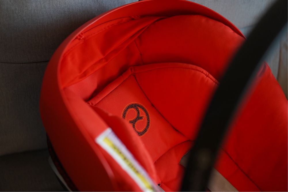 Автокрісло Cybex Z i-Size