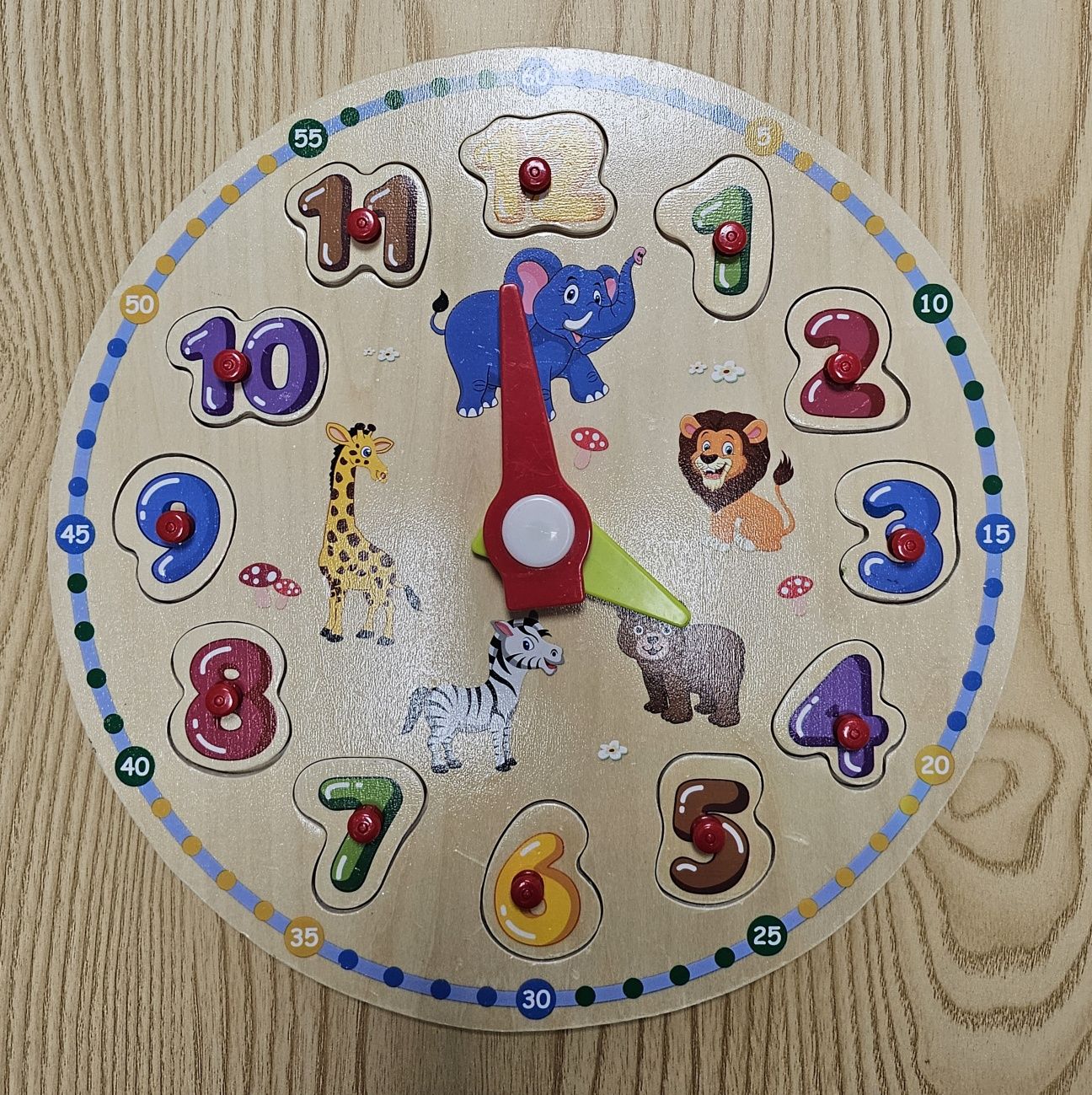 Drewniany zegar dla dzieci