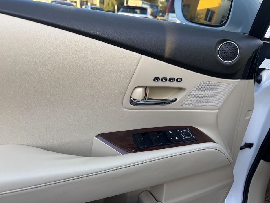 продам Lexus RX350