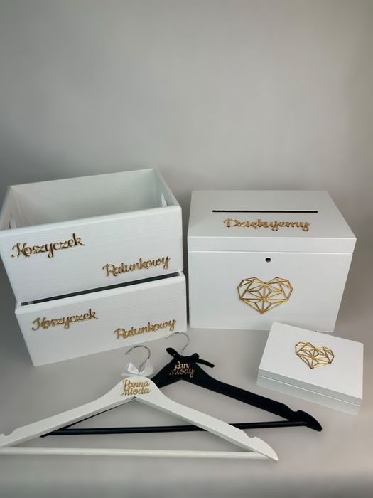 Pudełko na koperty, obrączki, wieszaki, koszyki ratunkowe