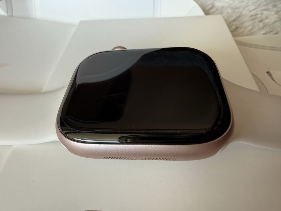 Apple Watch 10 42mm Rose Gold + Akcesoria