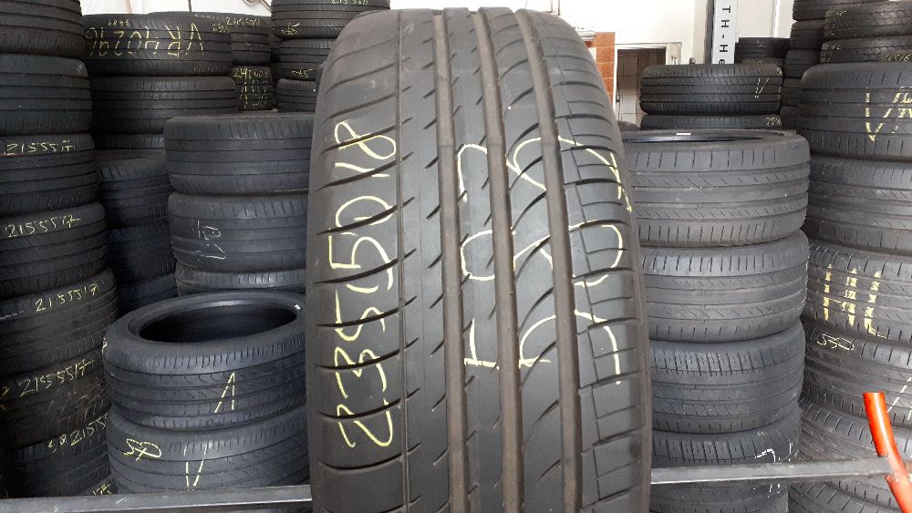 Opona 235/50/18 Dunlop Sp quattoro maxx