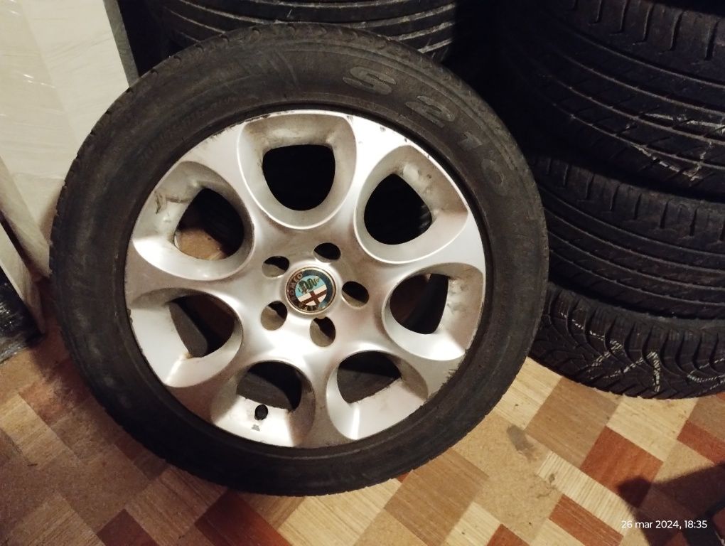 Alfa Romeo 16" 5*110 alufelgi z oponami 4 sztuki