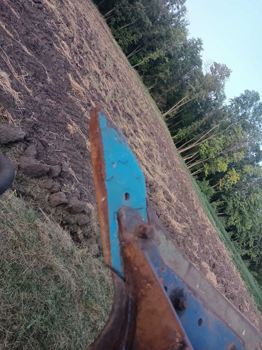 Плуг оборотний 4+1