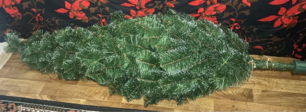 Ялинка штучна 1,8 м,(сосна ялинка)