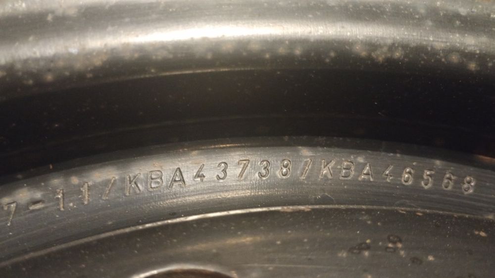 Felgi stalowe Hyundai,Kia,Toyota,koła zimowe,opony Michelin 215/60 R16
