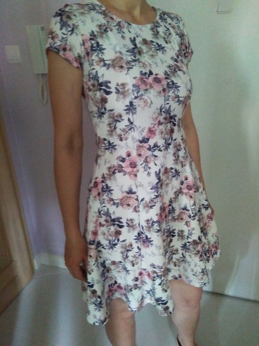 angielska jak NOWA sukienka letnia codzienna rozmiar S 38 new look