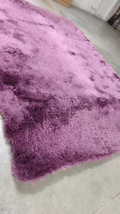 Tapete com pêlo roxo 230 por 160 cm