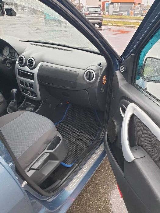 Продаж Dacia Logan Prestige