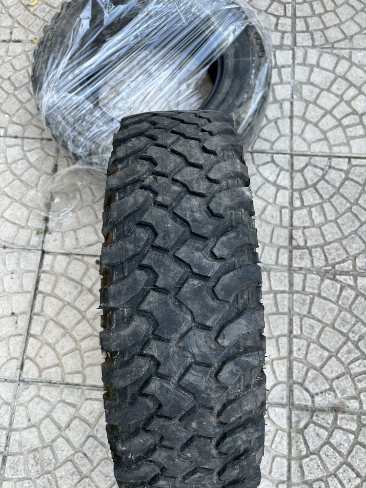 Vendo 2 Pneus Fedima - 215/80R16 Usado