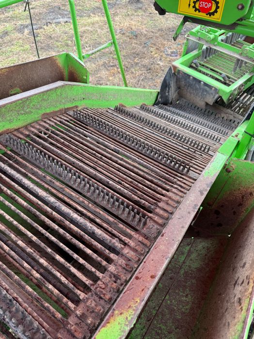 Картопляний комбайн PURA 2000