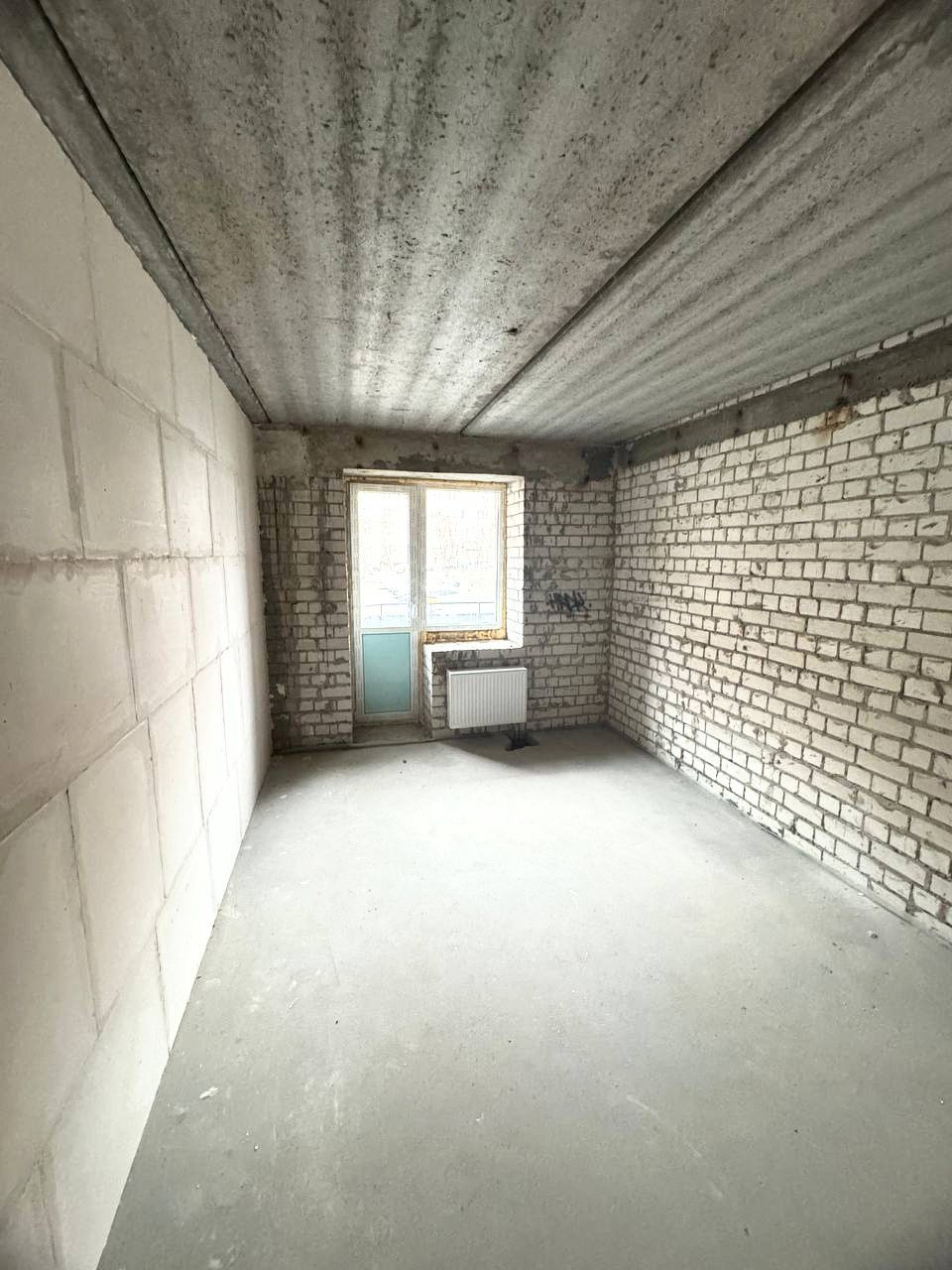 Продам  квартиру 91 м2,під бізнес,офіс , ЖК Атлант Петлюри 21 б,без %
