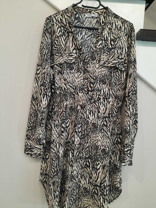 Wysokogatunkowa sukienka  szmizjerka Unika Paris butik CantyTM