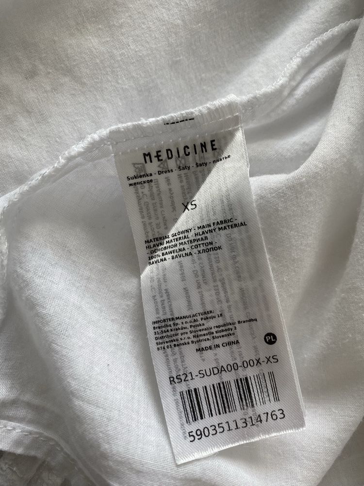 Letnia sukienka bawełniana biała Medicine rozmiar XS oversize