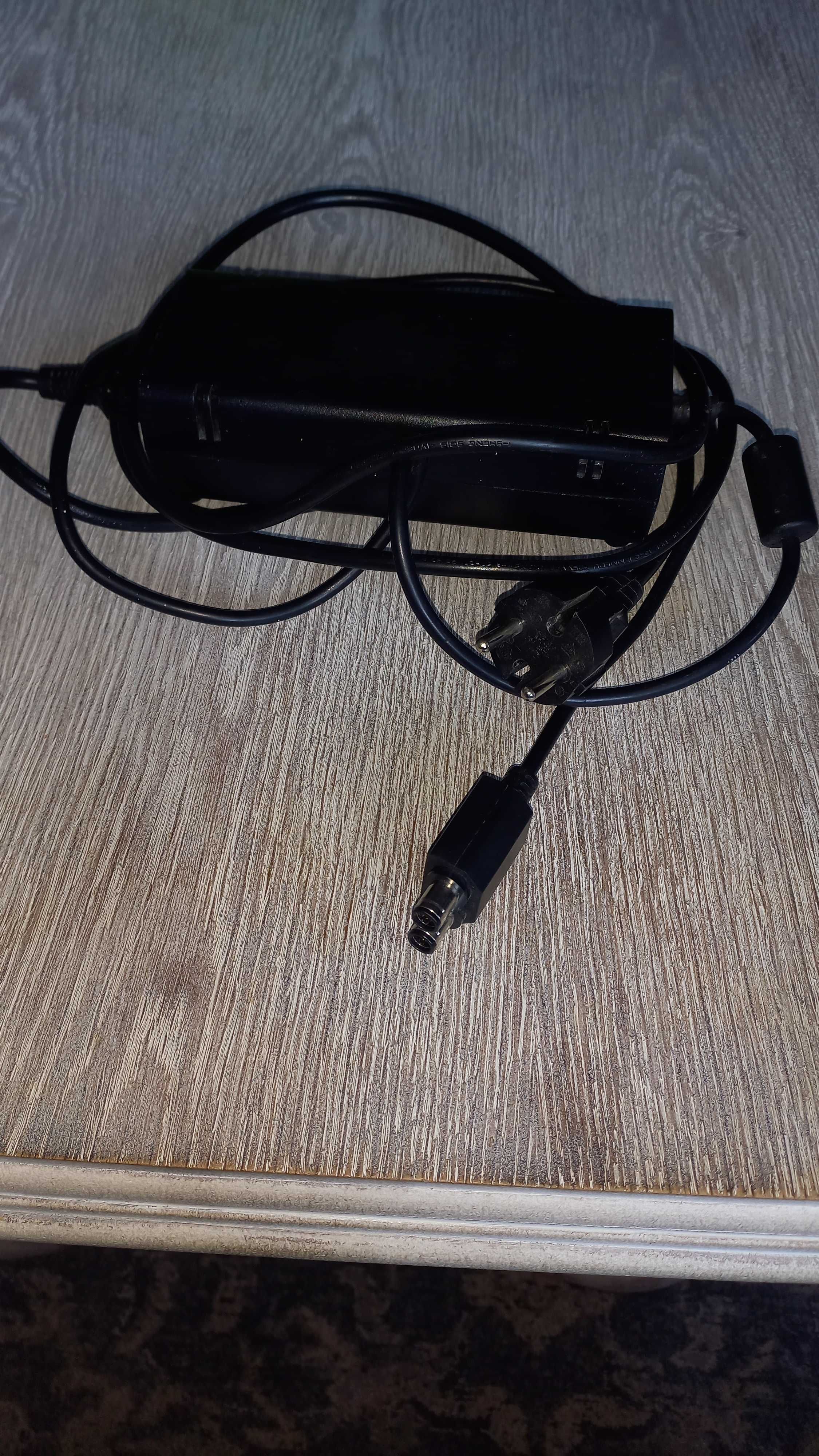 Oryginalny Microsoft Zasilacz ładowarka stabilizowany 12V
