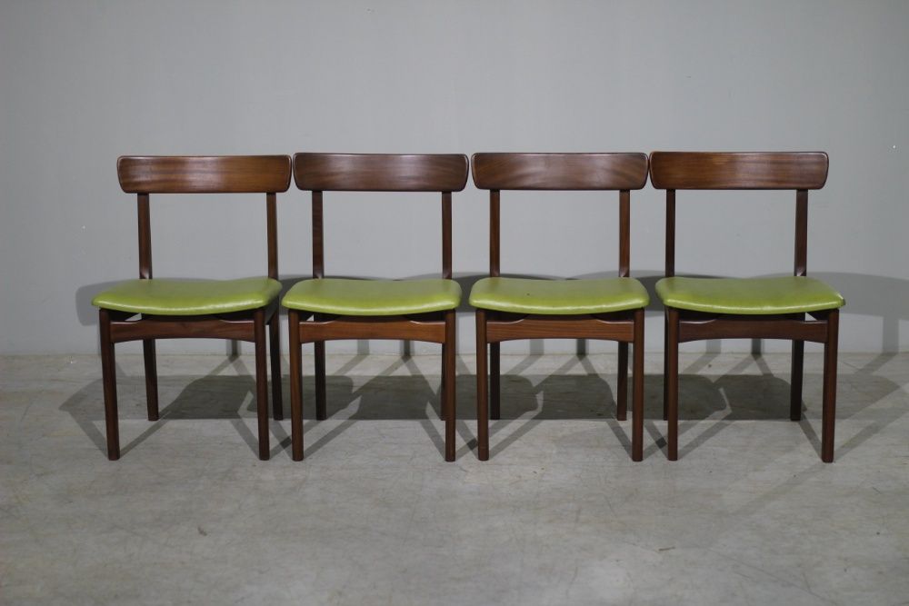 4 Cadeiras vintage em teca | Mobiliário Vintage | Nórdico