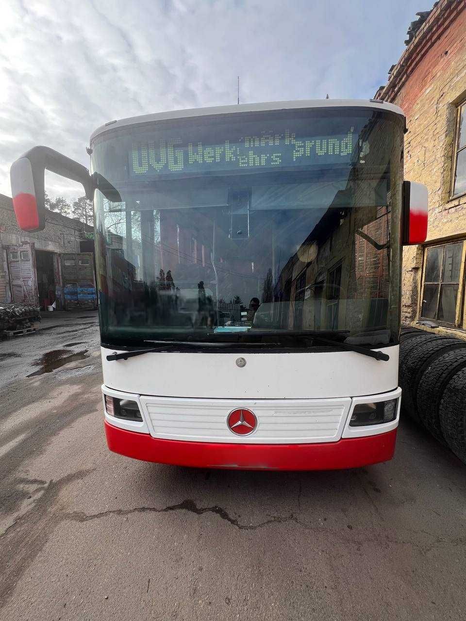 Продам автобус MERCEDES-BENZ 0408 / 49+1 місць / 1996 року