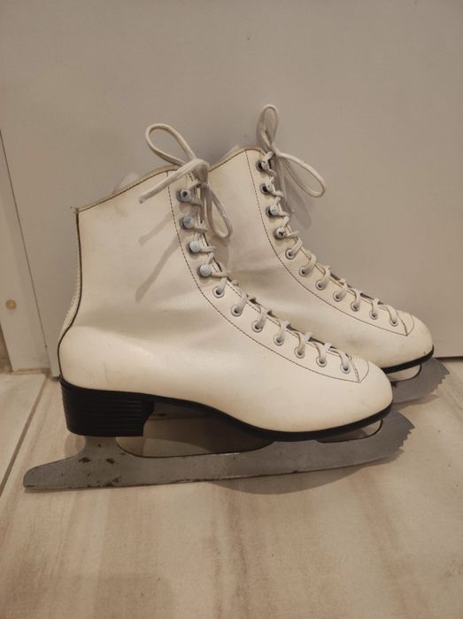 Łyżwy figurowe r.37