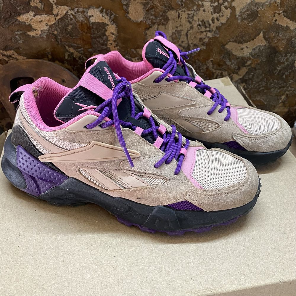 Reebok кроссовки 41р