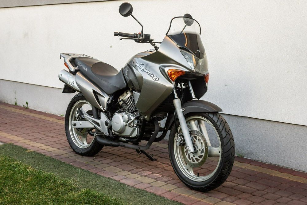 Honda Varadero 125 R 2003 Raty Transport Największy Wybór Motocykli W PL