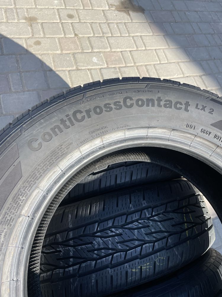 Колеса/резина/гума 215/65R16 Continental