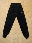 Damskie spodnie welurowe Adidas Velour Joggers