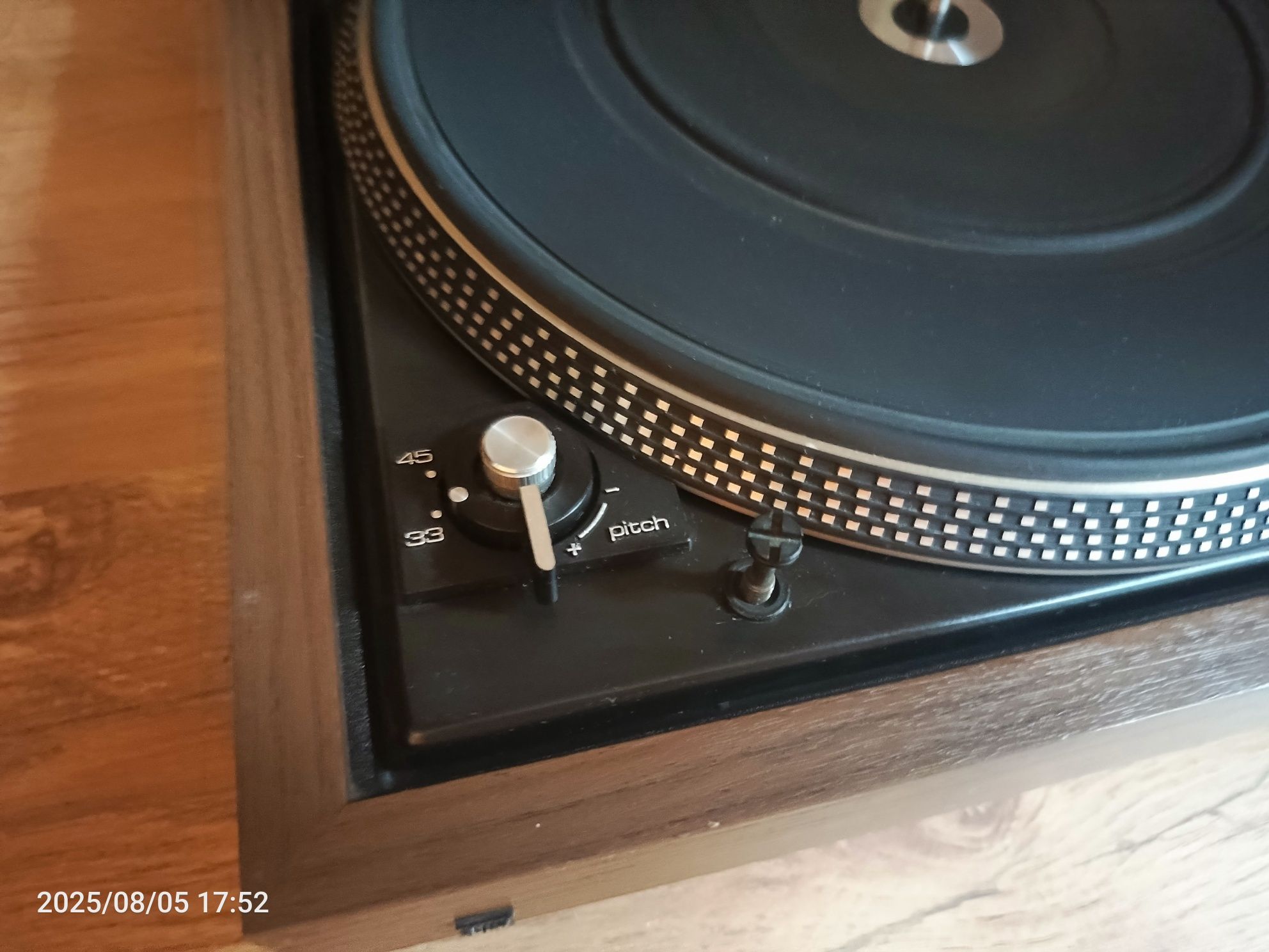 Dual 522 gramofon full automat