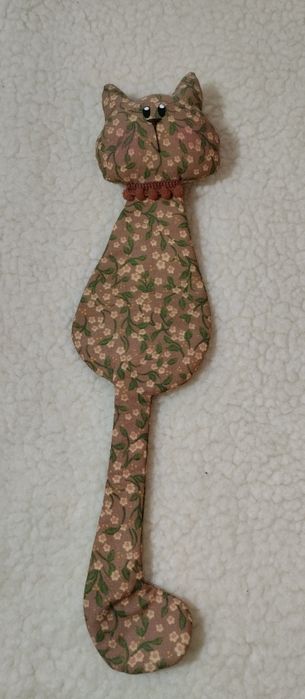 Bonecas de pano feitas a mão.