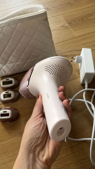 Depilator laserowy Philips Lumea IPL 9000 BRI 958/00