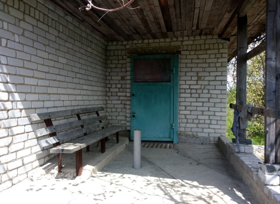 Дача 90м.кв+ 20 соток 50 км від Житомира электричкою  на Фастів