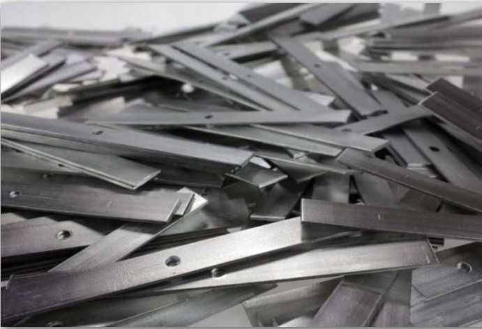 Taśma aluminiowa cięta na paski 60mm grubość 1mm ( 1kg opakowanie  )