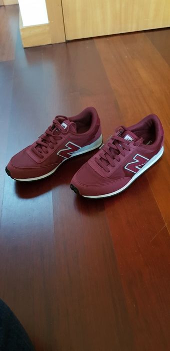 Ténis New Balance bordô n 36.5