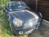 MINI ONE Miniacz z szyberdachem, Drobne uszkodzenie drzwi+błotnik