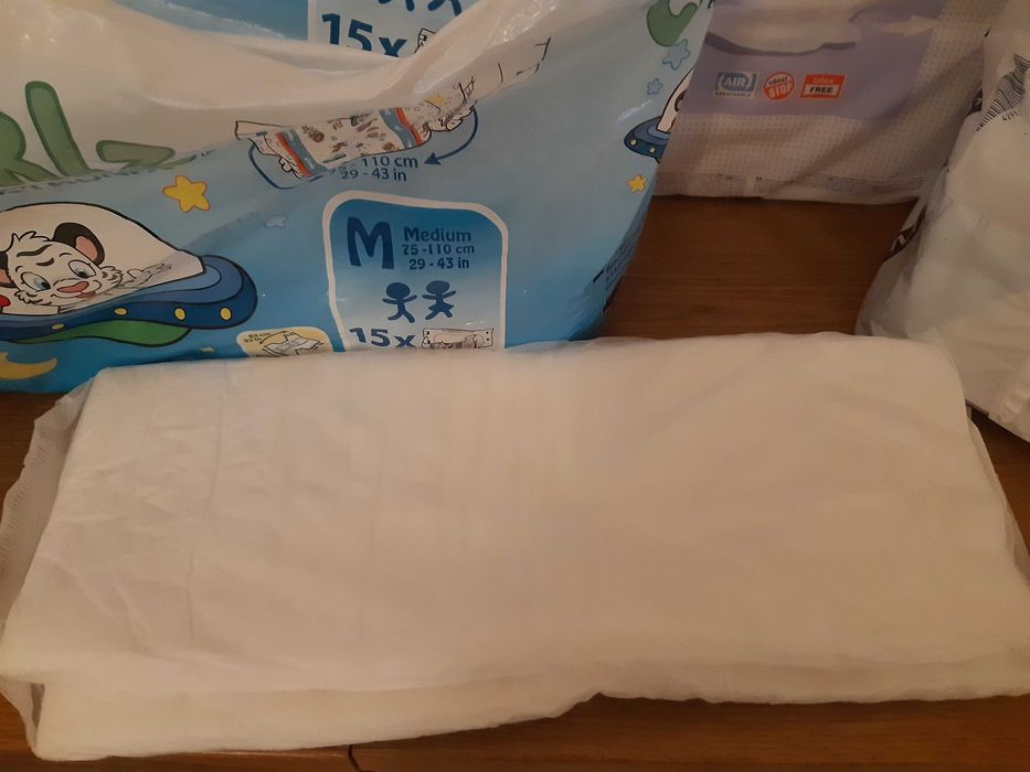 Pieluchy różne rodzaje