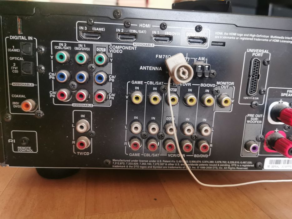Amplituner Onkyo HT-R538