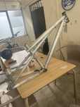 Quadro de bike gt por metalizar