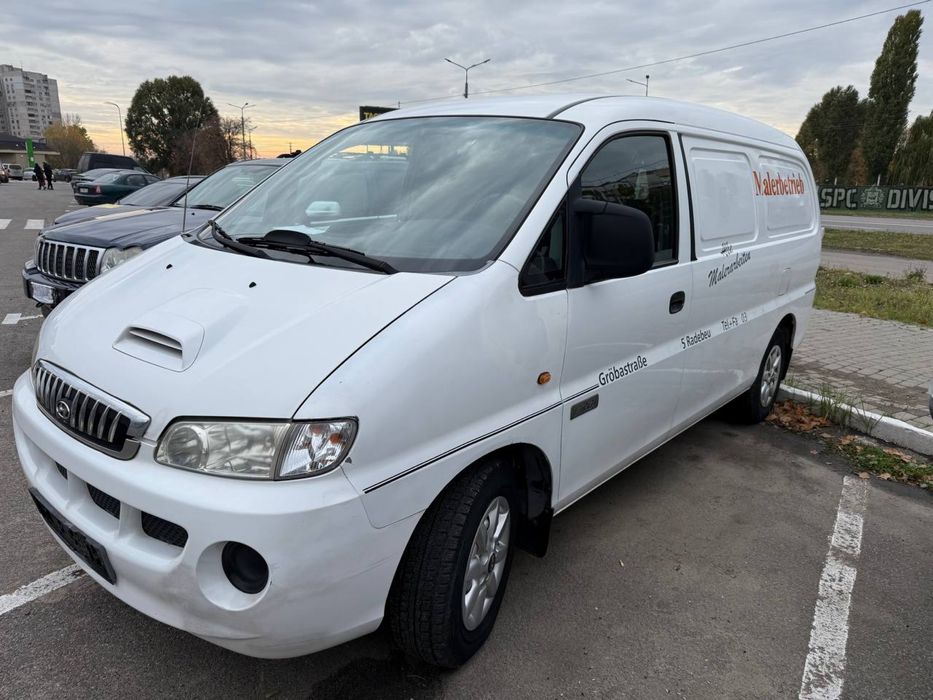 Hyundai H1 2.5 CRDi